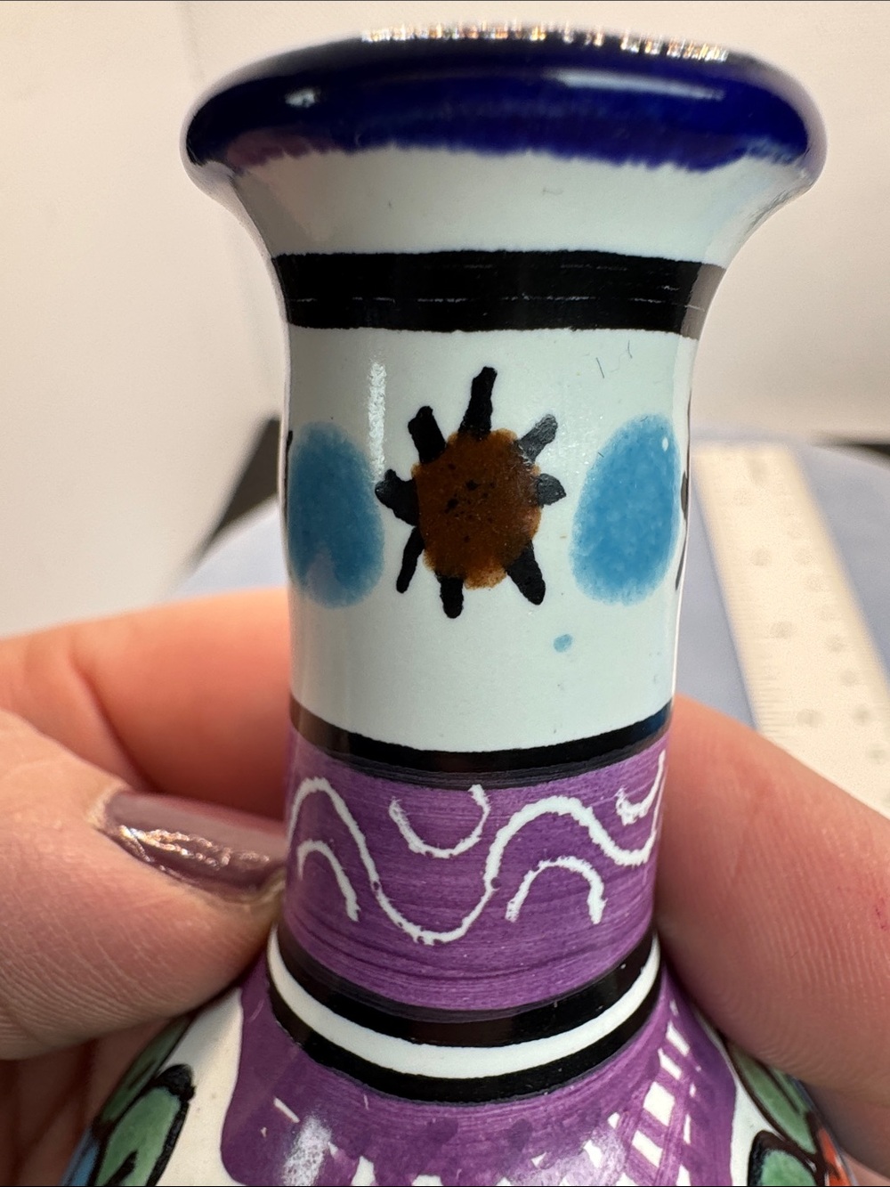 Vintage Hand-Painted Floral Ceramic Bud Vase Made in Puebla Mexico - Picture 13 of 16